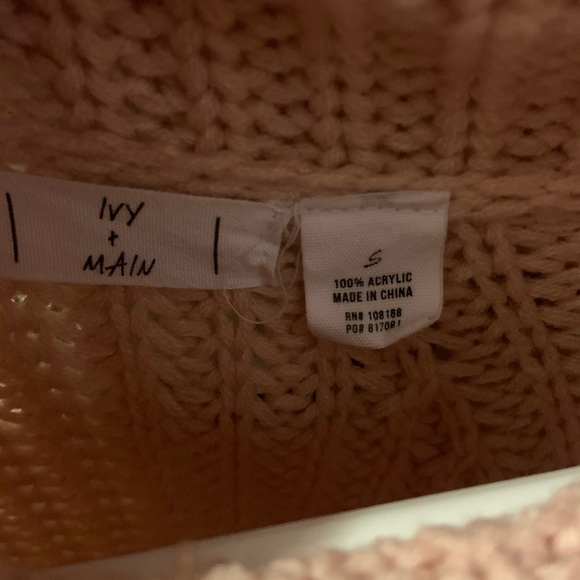 Light pink crop sweater - Picture 2 of 3